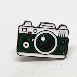 Camera 35mm Old-school Metal Pin Green Tone Backing Lapel Backpack Photographer